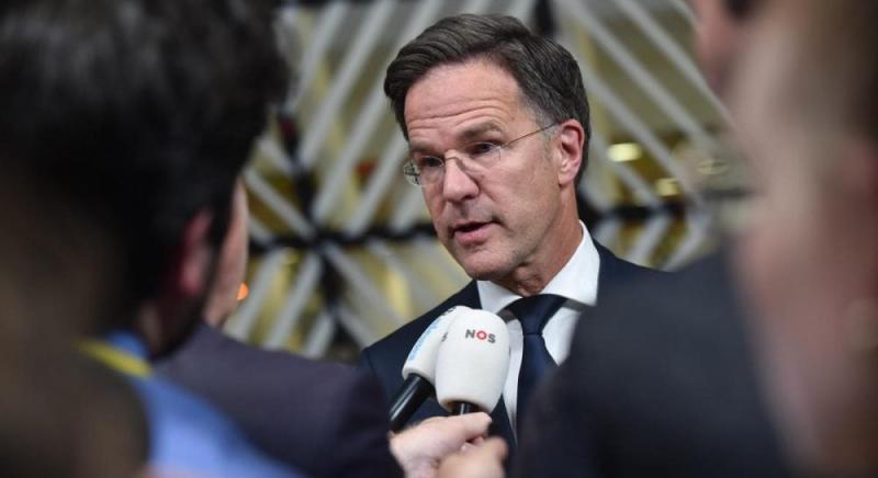 США, Угорщина, Словаччина та кілька інших держав виступають проти приєднання України до НАТО, - повідомив Рютте.