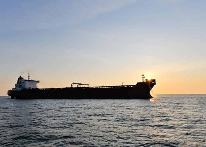 Куба ризикує втратити постачання нафти через санкції щодо Венесуели.