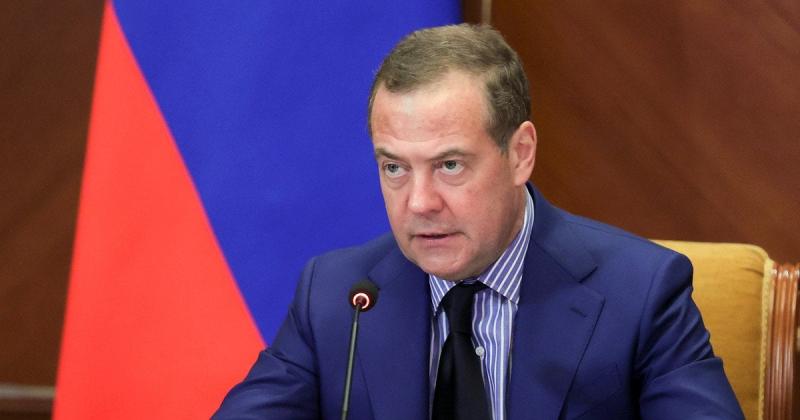 Нове загострення від Медведєва: після ситуації у Венесуелі пролунали загрози на адресу України.