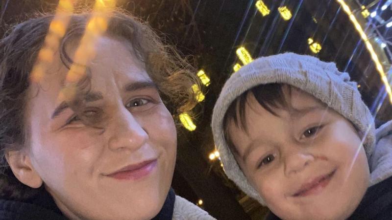 Мати з сином, які загинули, повернулися до Харкова з Польщі.