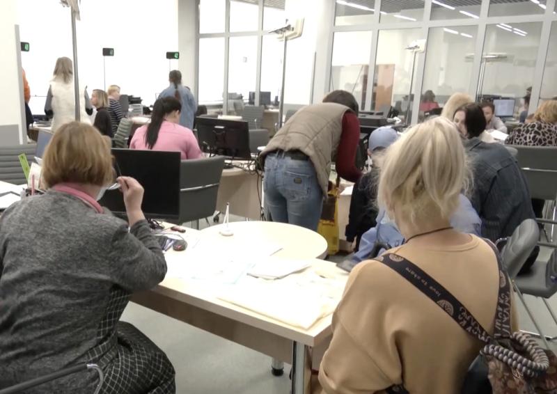 Фінансова підтримка для внутрішньо переміщених осіб у Київському регіоні: причини зупинки виплат