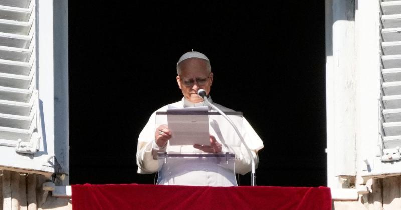 Папа Римський висловив свої думки щодо труднощів, які переживають українці.