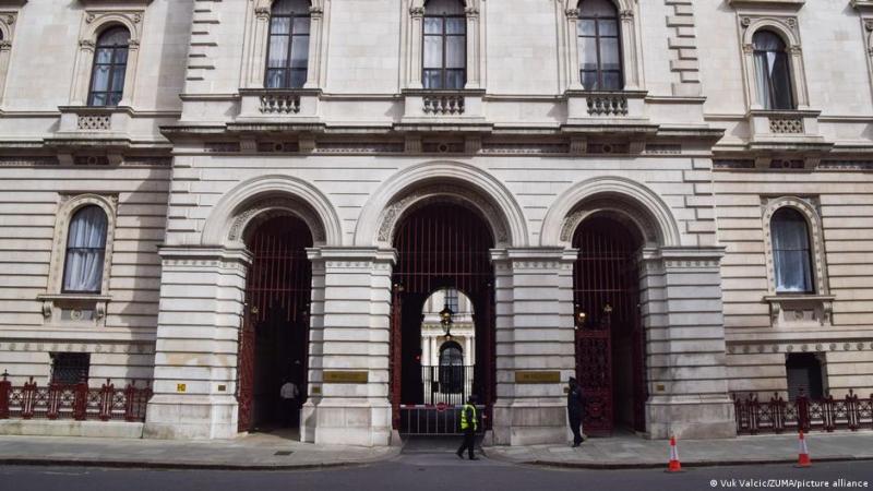 Велика Британія відреагувала на рішення Росії про висилку співробітника свого посольства.