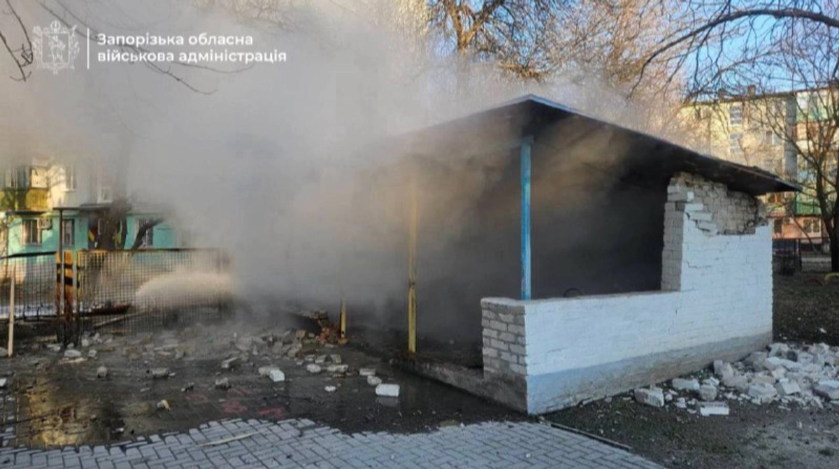 Окупанти здійснили напад на дитячий садок та житлові будинки в Запоріжжі.