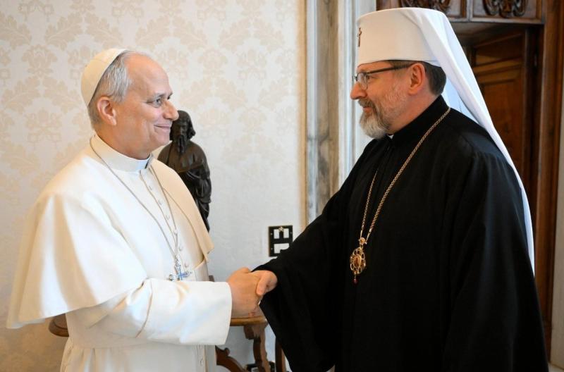 Папа Лев XIV зустрівся з Блаженнішим Святославом під час аудієнції у Ватикані - повідомлення Vatican News.