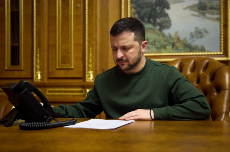 Зеленський не виключає можливості провести новий раунд переговорів з Росією та США у лютому.