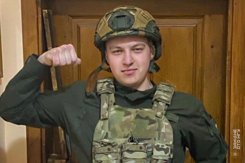 Глава держави України надав звання Героя України (посмертно) сержанту Олегу Гаврилуці, який служив у чернівецькому підрозділі Національної гвардії - повідомляє Українська газета Час.