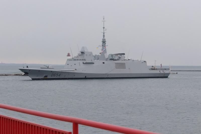 Франція надішле два фрегати до Ормузької протоки для забезпечення безпеки судноплавства.