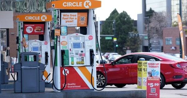 В Сполучених Штатах ціни на бензин досягли найвищого рівня з початку 2023 року.