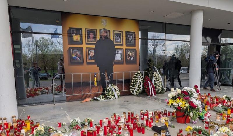 Мірча Луческу залишив цей світ - останнє прощання з футбольною іконою - ексклюзив з Румунії - Футбол 24