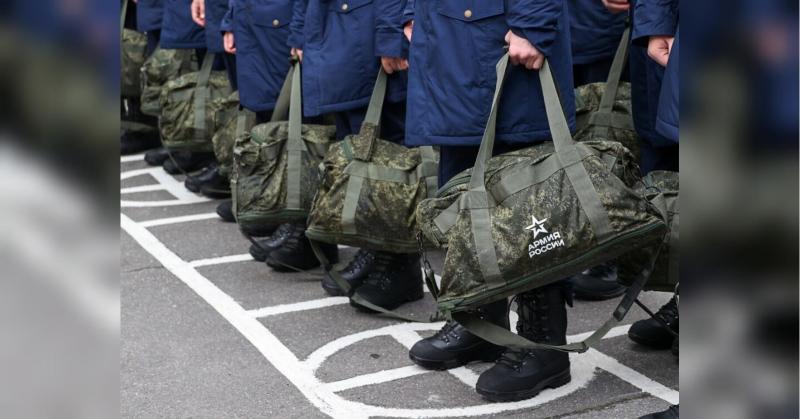 За непогашені борги за комунальні послуги росіяни отримують повістки для участі у війні проти України: ГУР виявив нову схему мобілізації в Росії.