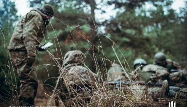 Сили оборони змістилися на нові позиції поблизу села Миропільське в Сумській області, повідомляють військові.