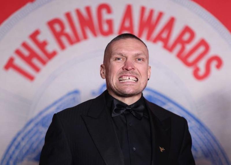 Усик продовжує утримувати позицію номер один у рейтингу P4P від The Ring, а Наваратте входить до десятки кращих.